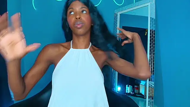 CamilaaSaenz online show from 09.26.25