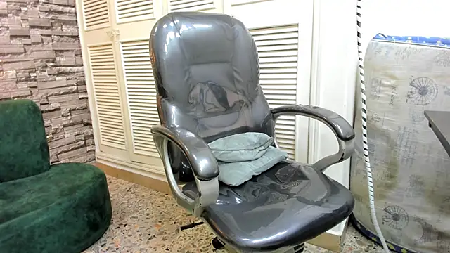 Nick Wolff online show from 09.12.25