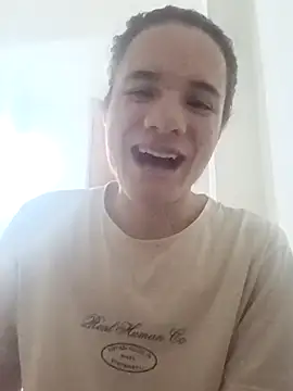 Snapshot of rhianna-coral chatting on 10.02.25 rhianna-coral online show from 10.02.25