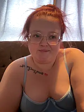 Snapshot of AmberBliss-X chatting on 11.16.25 AmberBliss-X online show from 11.16.25