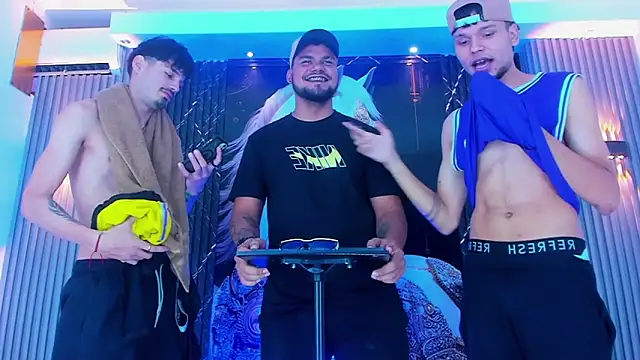 Iam Steven online show from 09.29.25