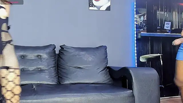Dirt-Latin-Couple online show from 09.18.25
