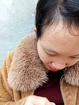 bonnie-00 online show from 11.17.25