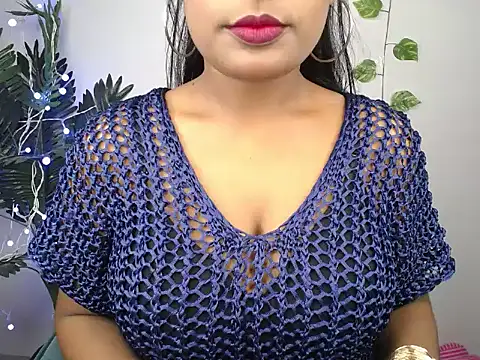 Snapshot of Naughtyy_stripgirl chatting on 10.18.25 Naughtyy stripgirl online show from 10.18.25