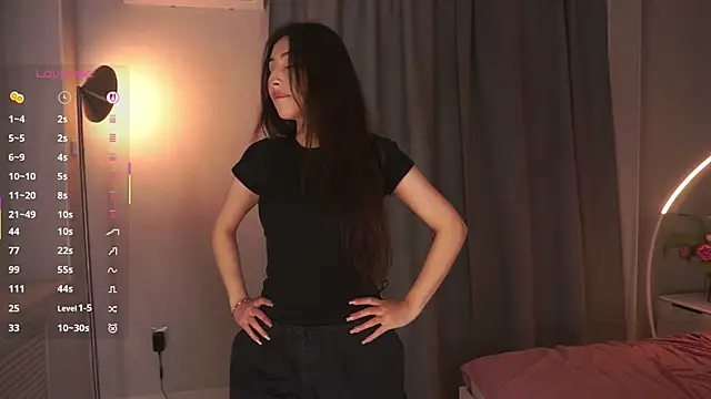 EleonorSimmes online show from 09.20.25