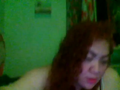 H2OWiZeeE17 online show from 09.24.25