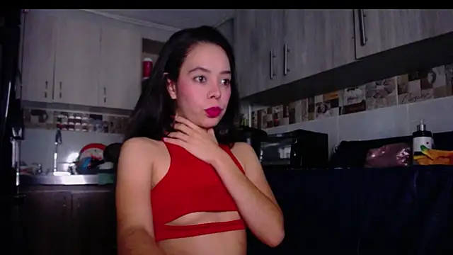 Snapshot of Annie_rosse1017 chatting on 10.08.25 Annie rosse1017 online show from 10.08.25