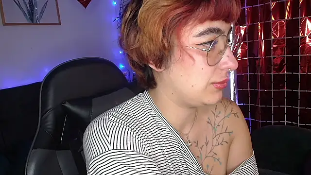 Miacatsito3 online show from 02.25.26