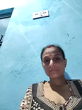 Hot-Jiyaa online show from 10.05.25