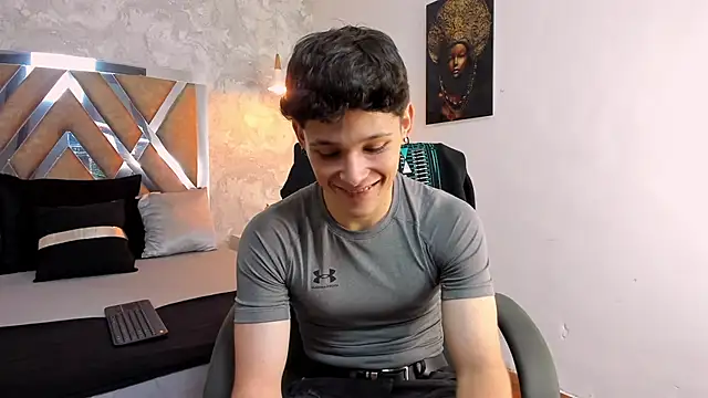 Snapshot of kraven_lust chatting on 11.09.25 kraven lust online show from 11.09.25