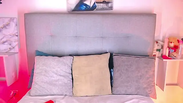 Billie Turner  online show from 10.17.25