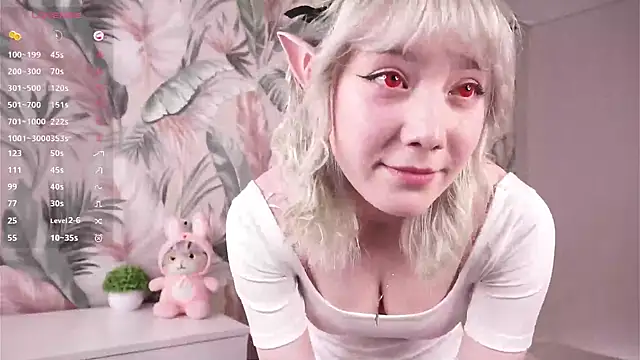 SuzyVanlaar online show from 09.24.25