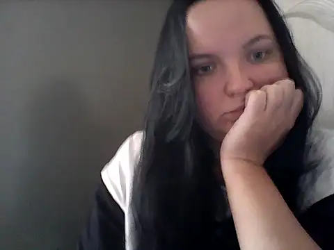 Elvoria online show from 09.25.25