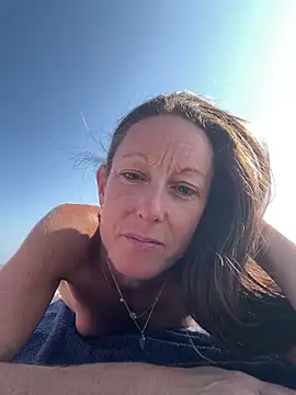 Kristinatreize online show from 10.12.25