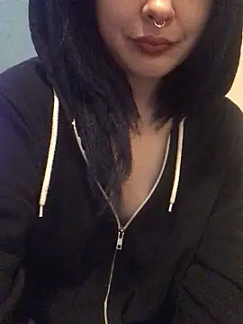 shybeotch online show from 10.03.25