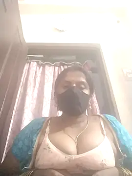 Snapshot of Sowjanya-telugu chatting on 10.01.25 Sowjanya-telugu online show from 10.01.25