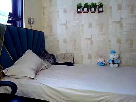 baby-shelly-00 online show from 09.16.25
