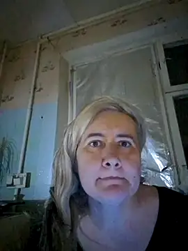 Snapshot of goodstyle chatting on 02.13.26 goodstyle online show from 02.13.26