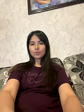 Marina Edwards online show from 09.15.25
