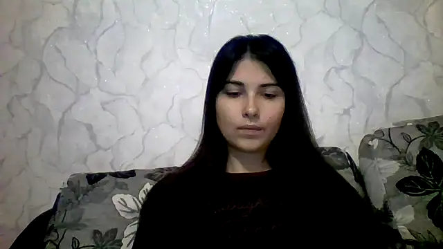 Marina Edwards online show from 09.15.25