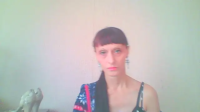 Snapshot of Irivana chatting on 09.24.25 Irivana online show from 09.24.25
