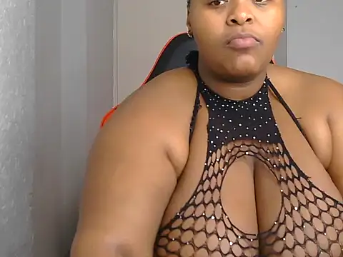 BubblyRouxyXXxx online show from 09.15.25