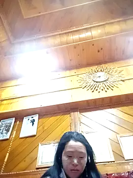 Zuzi-nini online show from 09.18.25