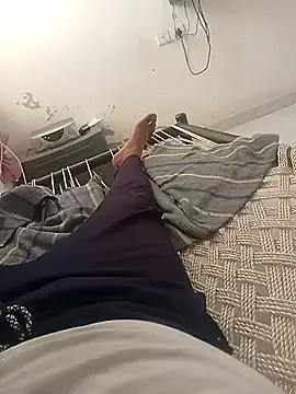 meenahotdarling online show from 09.25.25