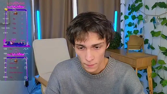 va1ora online show from 10.08.25