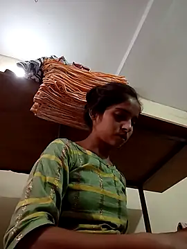 Saloni-Gupta online show from 10.03.25