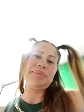 LaraCaliente online show from 09.27.25