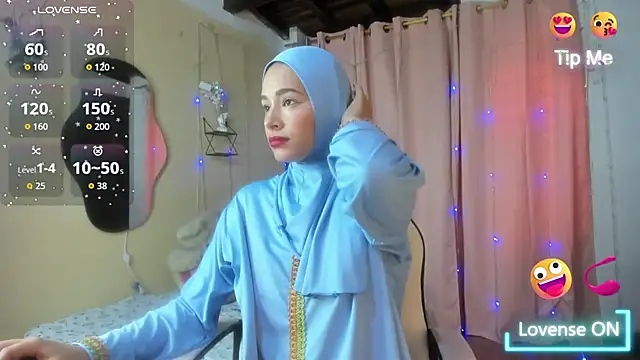 ShanaJamil online show from 11.21.25