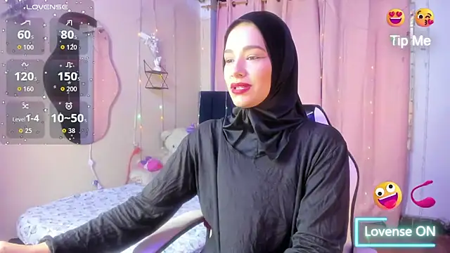 ShanaJamil online show from 11.28.25