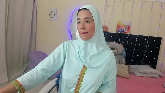 ShanaJamil online show from 03.16.26