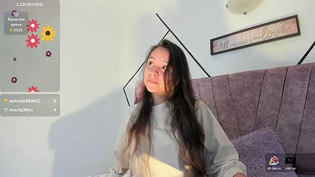 Julieta Lein online show from 11.07.25