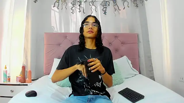 EthanBlackwoodd online show from 11.25.25