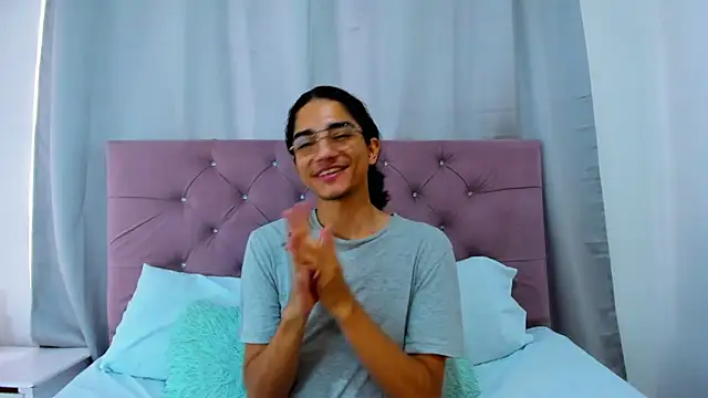 EthanBlackwoodd online show from 01.05.26