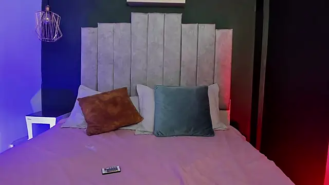 Lilithmuller  online show from 01.14.26