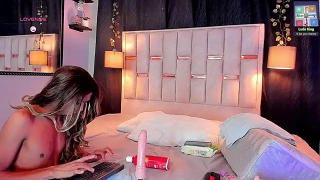 Marcello Nova online show from 10.27.25