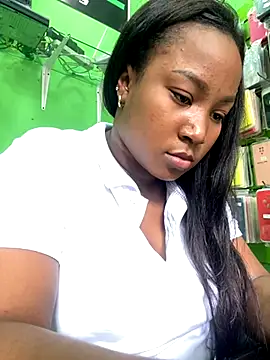 Karol sexy23 online show from 11.18.25