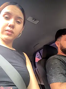 Snapshot of coupleyys chatting on 11.13.25 coupleyys online show from 11.13.25