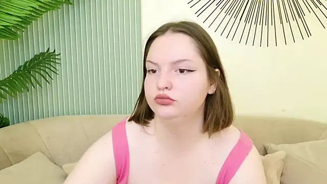 Vanessa Rise online show from 09.26.25