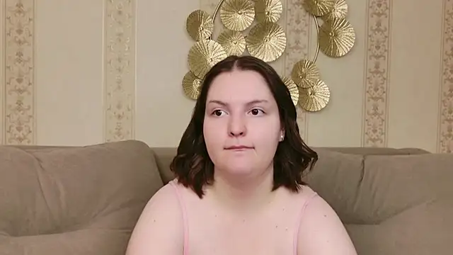 Vanessa Rise online show from 10.17.25