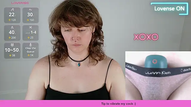Snapshot of tsellieryder chatting on 06.11.26 tsellieryder online show from 06.11.26