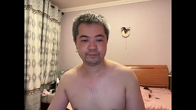 Mr Dog online show from 10.04.25