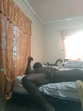 Snapshot of Black_Stallionz chatting on 11.20.25 Black Stallionz online show from 11.20.25