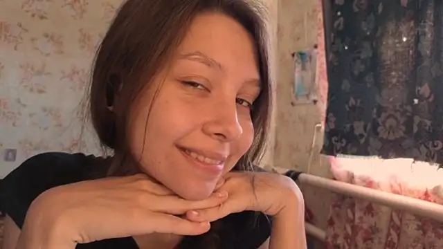 QutieDaSweet online show from 10.13.25