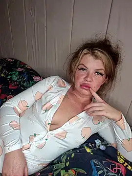 Just peaches not cream online show from 10.09.25