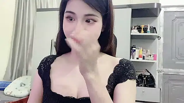 Yang 9099 online show from 09.21.25