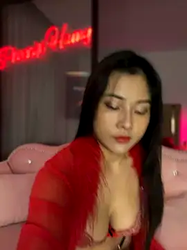 Snapshot of HAMYQUEEN chatting on 10.20.25 HAMYQUEEN online show from 10.20.25